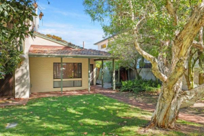 Applecross Village Gem 2BR